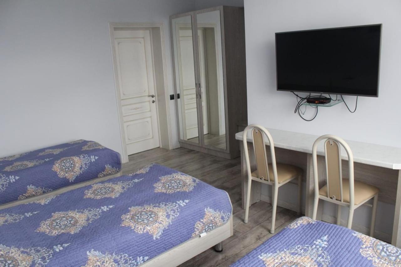 Saty Guest House Luaran gambar