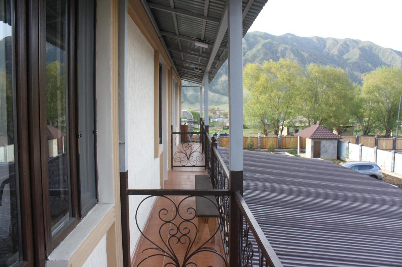 Saty Guest House Luaran gambar