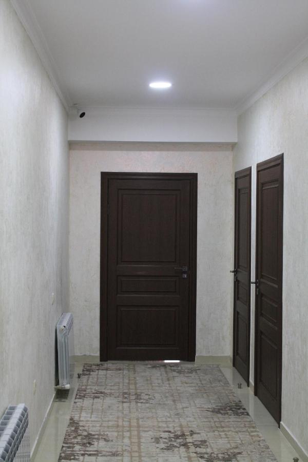 Saty Guest House Luaran gambar